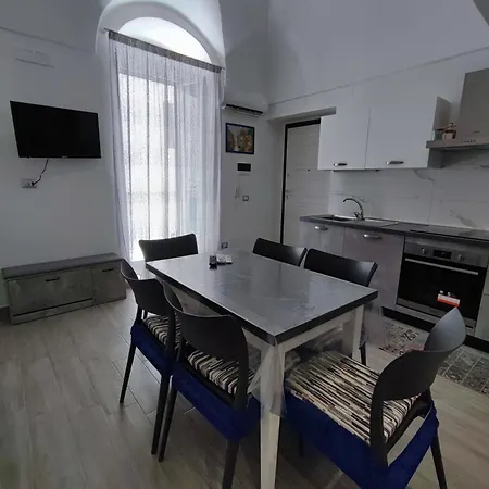 Apartment La Perla Del Borgo Casa Vener *
