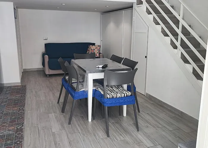 La Perla Del Borgo Casa Vener ויאסטה